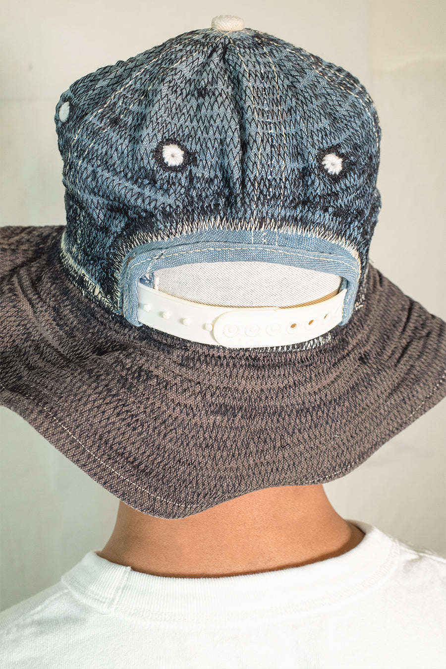 01-04 Trucker/Bucket Hat